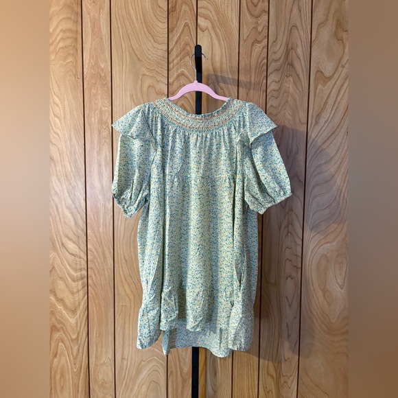 DAVI & DANI Tops - Davi & Dani Smocked Floral Ruffle Tunic Top